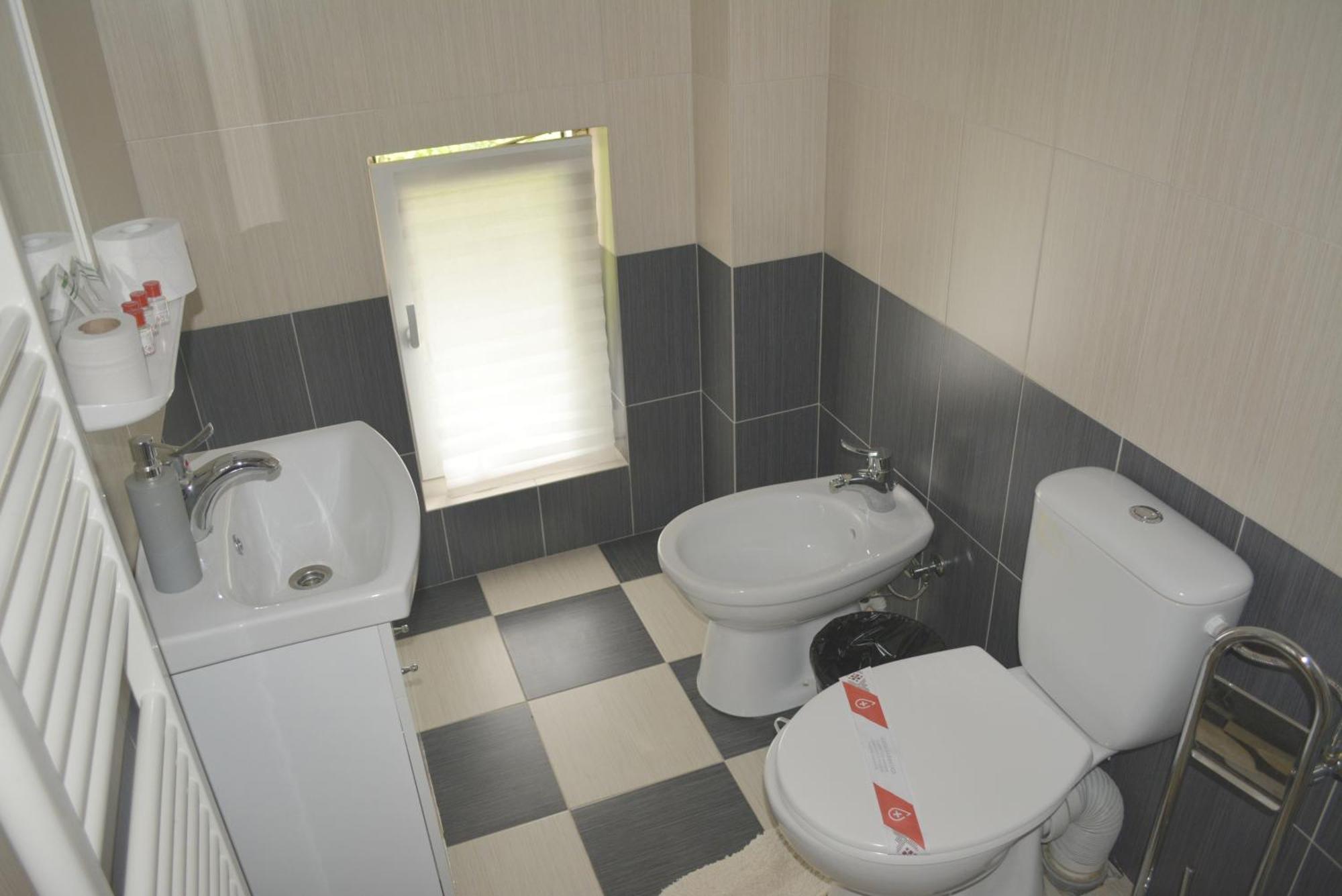 Colina Restaurant & Events Otel Bistriţa Oda fotoğraf