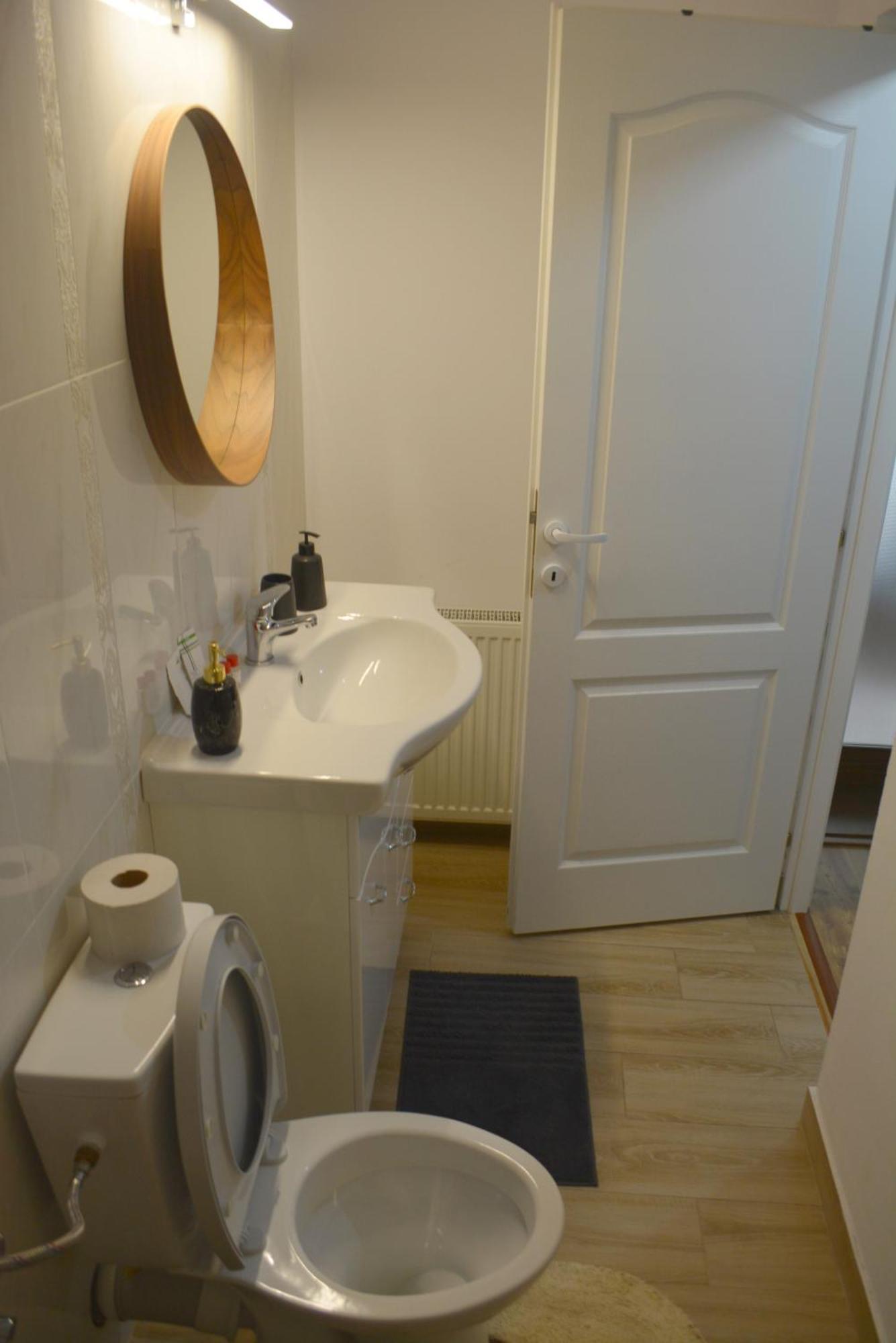 Colina Restaurant & Events Otel Bistriţa Dış mekan fotoğraf